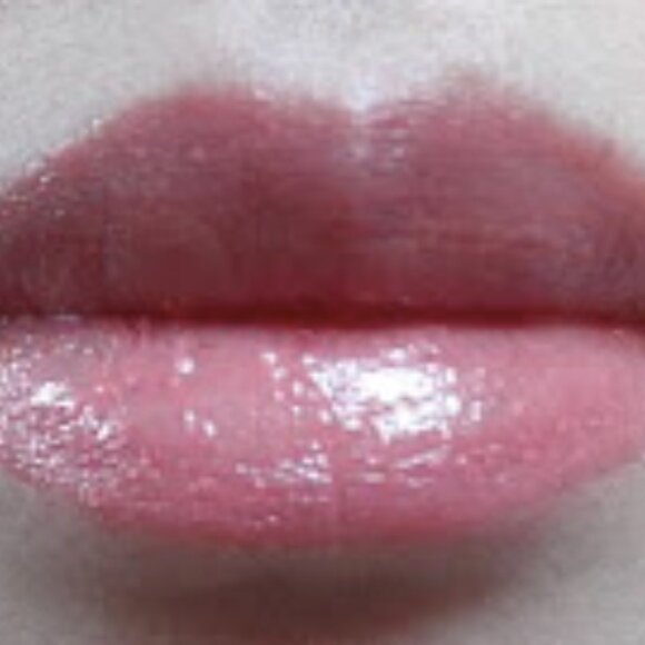 Shiseido Sheer Gloss Lipstick - Picture 7 of 9